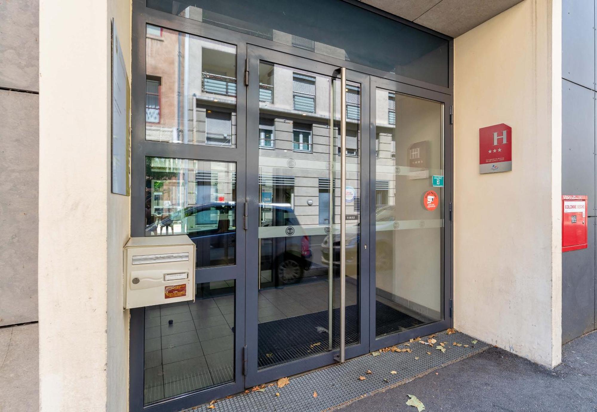 B&B Hotel Lyon Caluire Cite Internationale Exteriér fotografie
